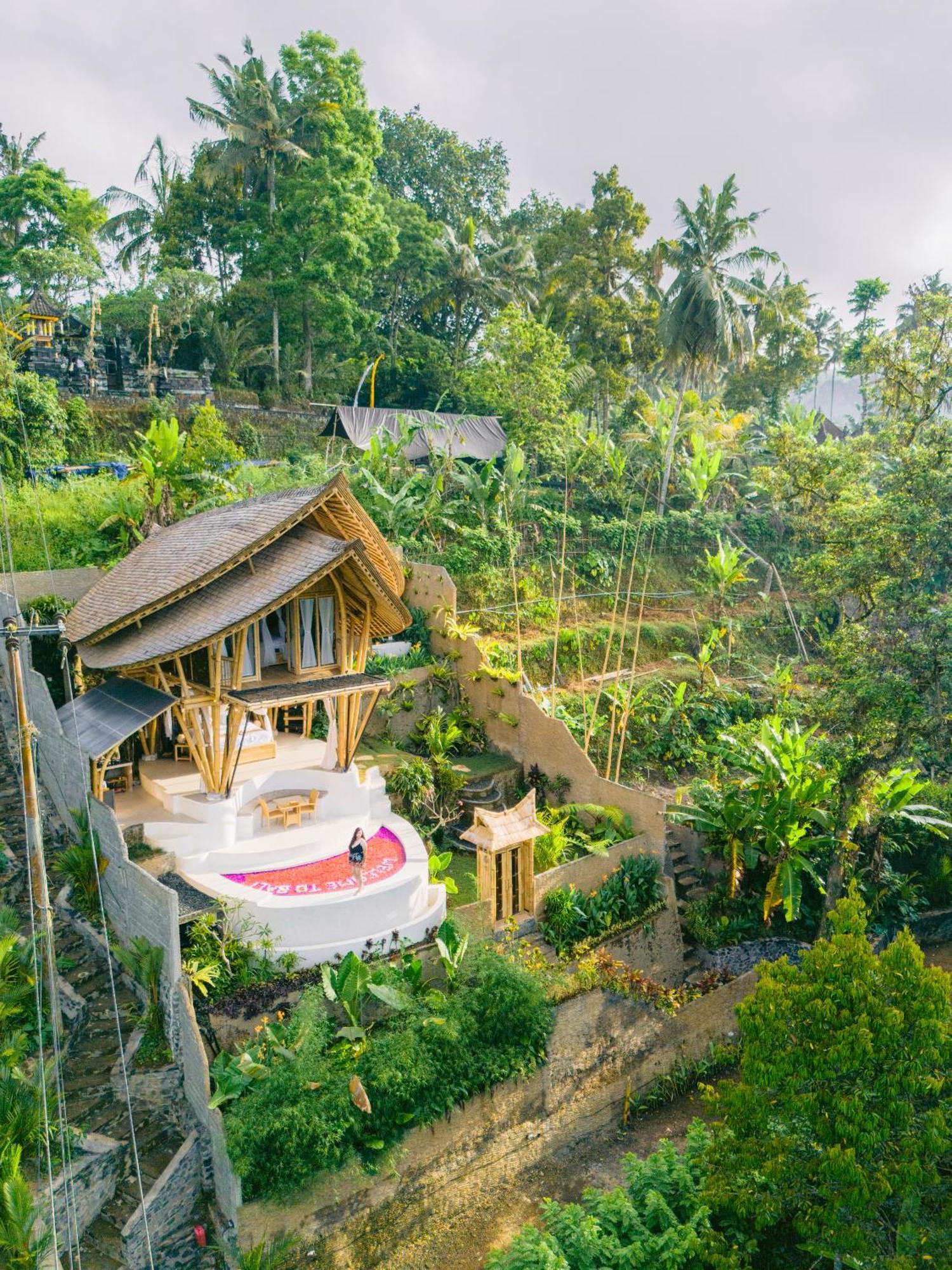 Danaswari Bali Bamboo House Villa Selat Exterior foto
