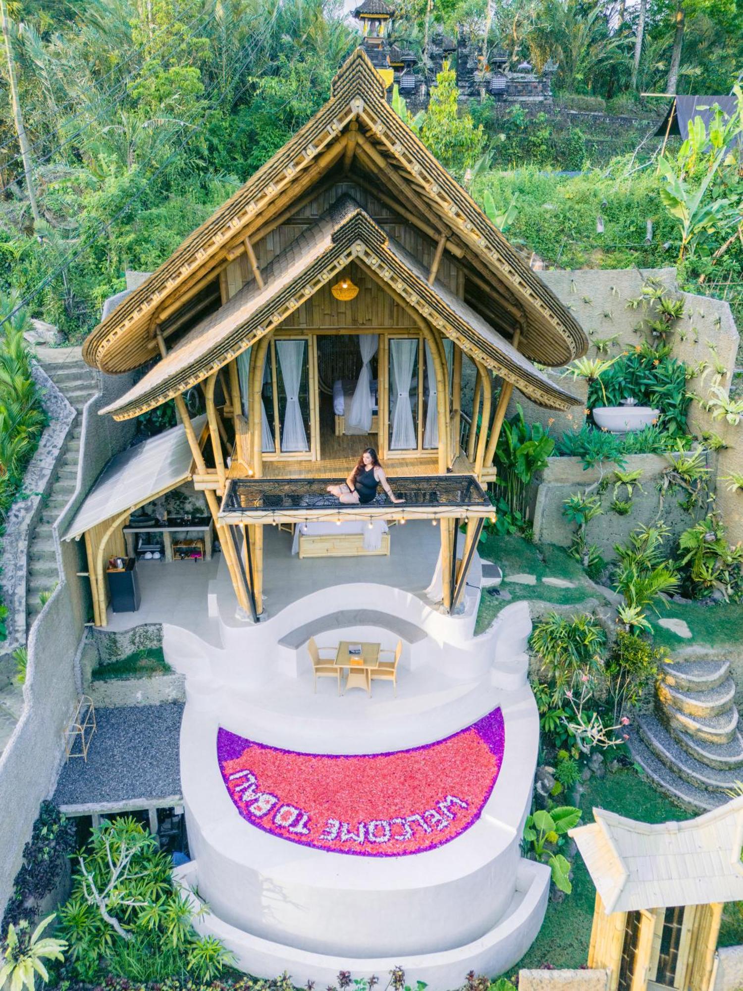 Danaswari Bali Bamboo House Villa Selat Exterior foto
